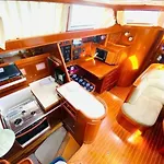 Enjoy Sailing From Hoorn To Dartmouth 1 13 And From 15 To Lissabon Arriving 27 Or 29 Mai To Algarve Vilamoura Arriving 10 June