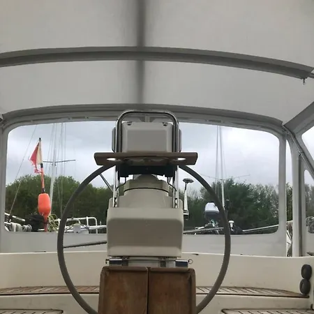 April At From 1 Mai On The Go To Paramaribo Suriname Incl B&b& Skipper