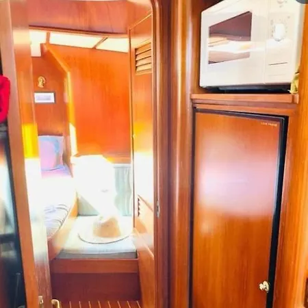 Enjoy Your On Board Of Lyra Sailing Yacht At Marina Portimao Or Marina Mogan Gc *