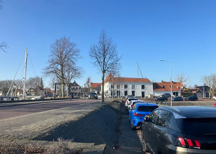 船屋 Enjoy Sailing From Hoorn To Dartmouth 1 May Till 13 May And From 15 May To Lissabon Arriving 27 May Or 29 Mai To Algarve Vilamoura Arriving 10 June *