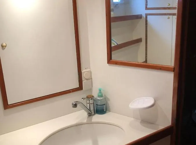 Enjoy Sailing From Hoorn To Dartmouth 1 May Till 13 May And From 15 May To Lissabon Arriving 27 May Or 29 Mai To Algarve Vilamoura Arriving 10 June * 梅代姆里克